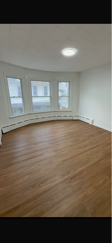 Building Photo - 126 Birch St