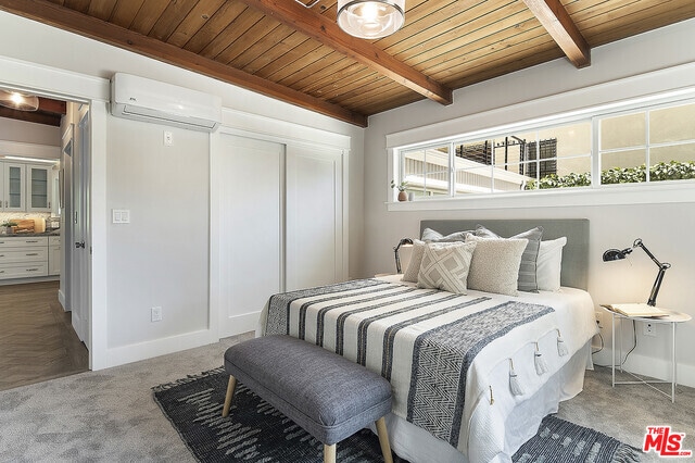 Building Photo - 3908 Las Flores Canyon Rd