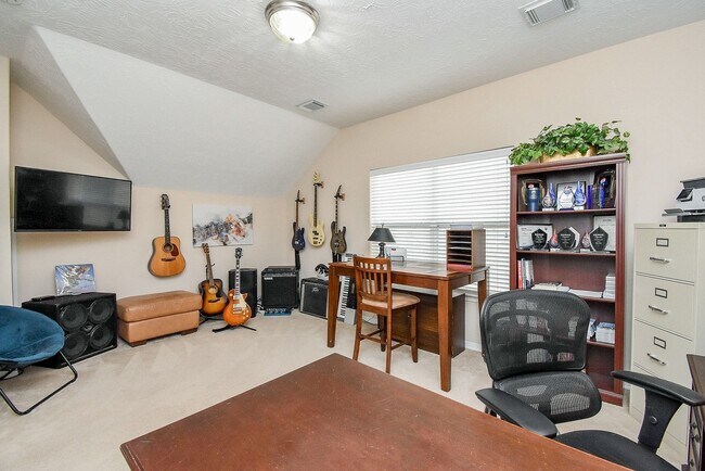 Building Photo - 1446 Sherwood Park Cir