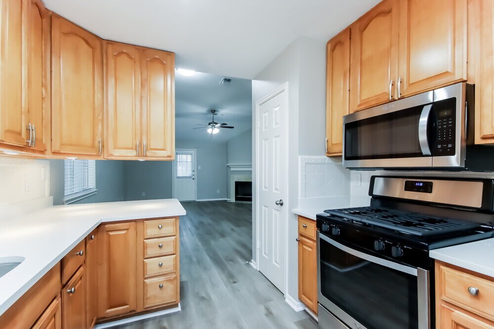 Building Photo - 18718 Timber Trace Dr