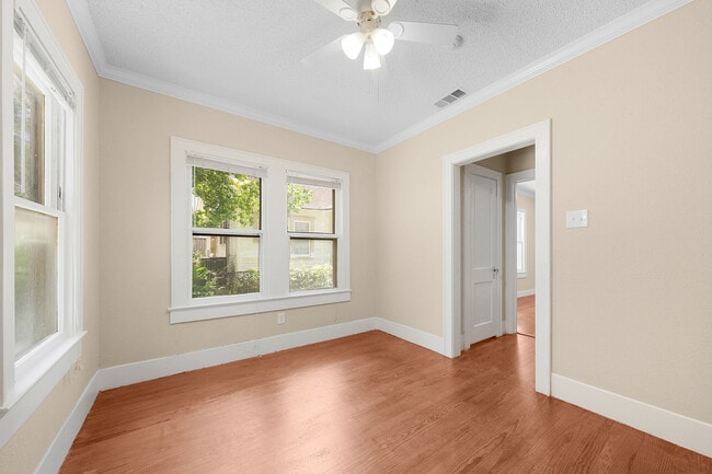 Building Photo - 1324 Allston St