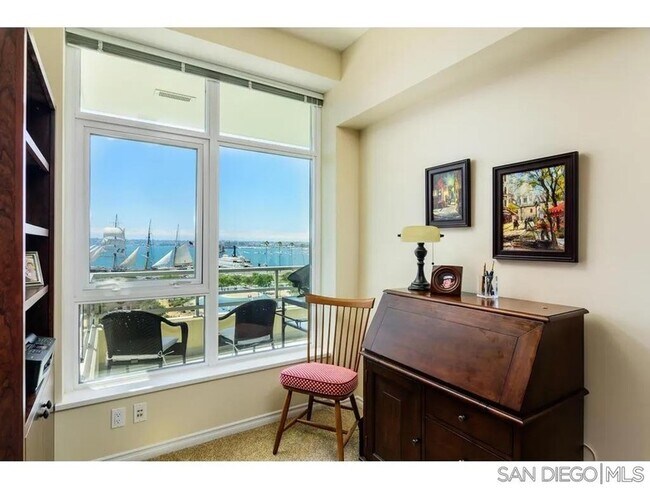 Building Photo - 1431 Pacific Hwy