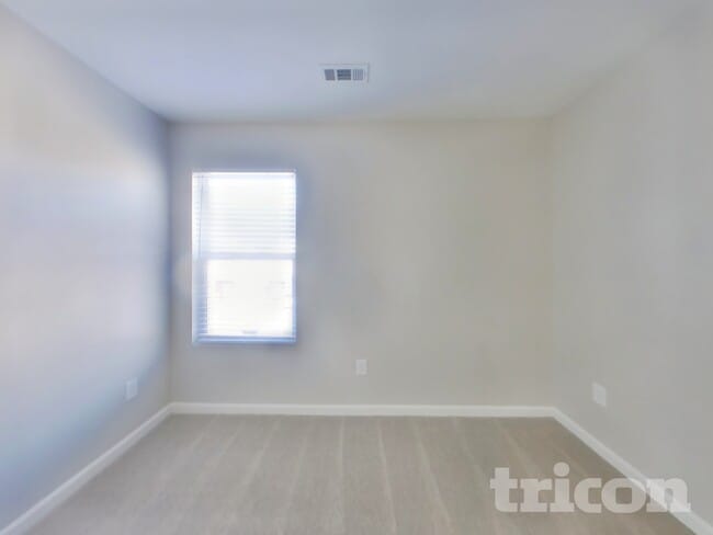 Building Photo - 2062 Aragon Lane