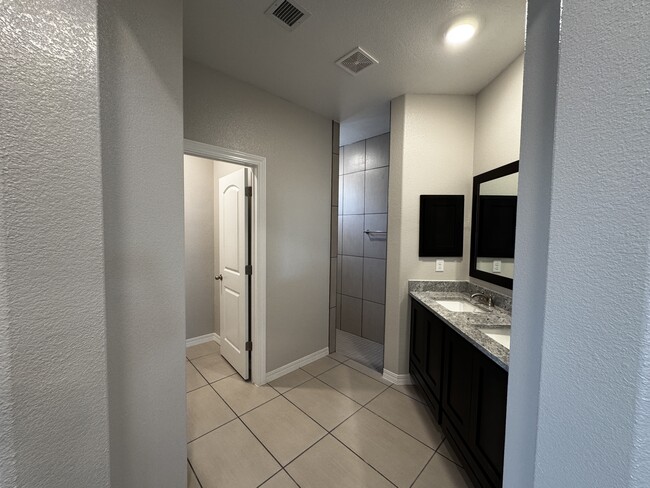 Building Photo - 14434 Aria Lopez Dr