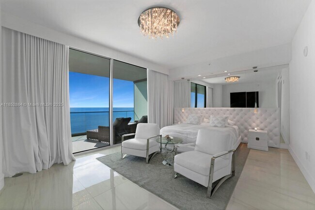 Building Photo - 10203 Collins Ave