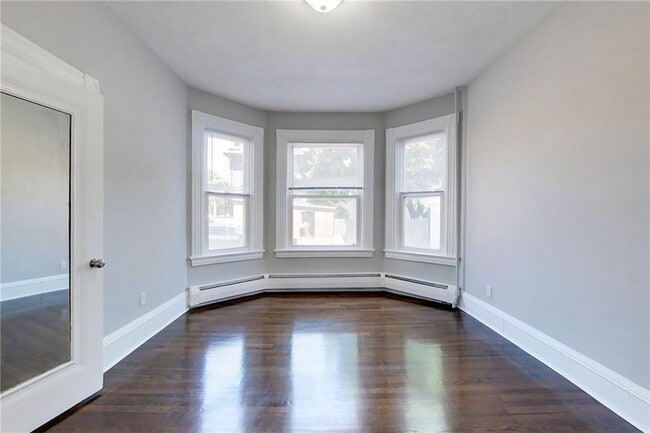 Building Photo - 41 Almy St