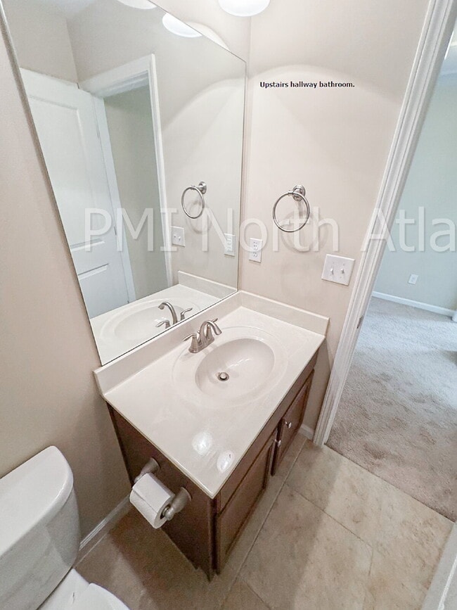 Building Photo - 4140 Madison Bridge Dr