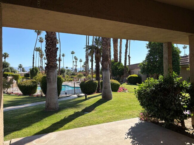 Building Photo - Indian Wells CC  For Rent!
