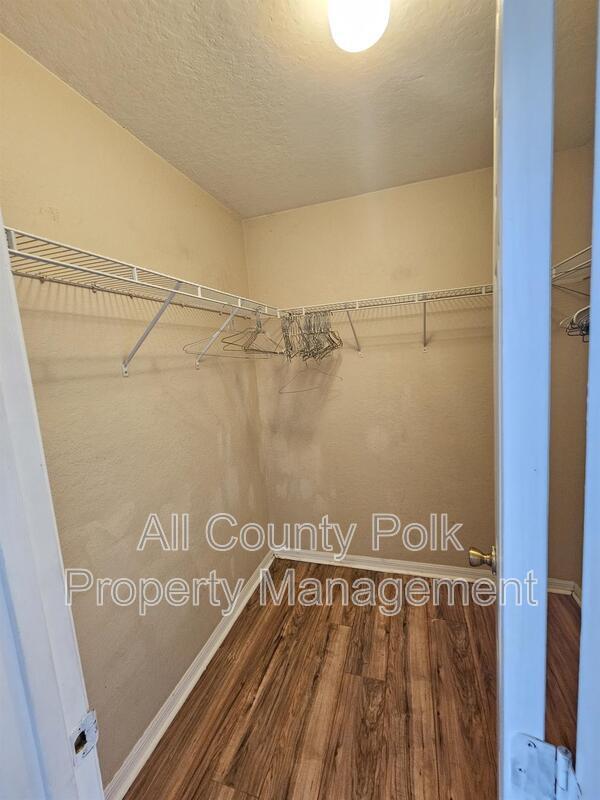 Building Photo - 1254 34th St NW
