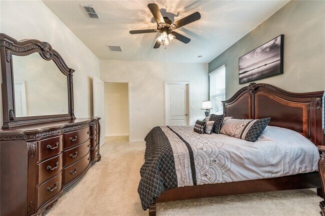 Building Photo - 5231 Wildwood Wy