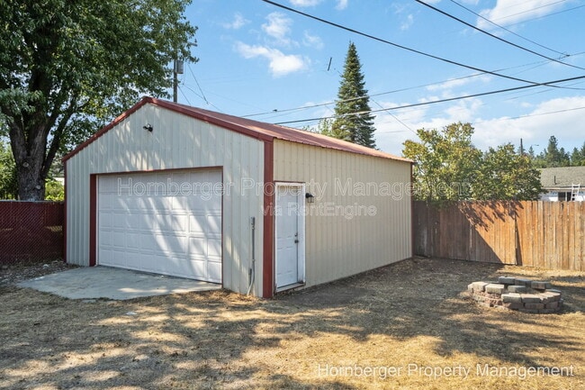 Building Photo - 5126 W Princeton Pl