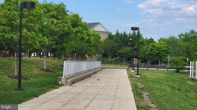 Building Photo - 8315 Gibbs Way