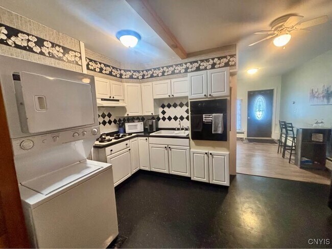 Building Photo - 9080 NY-289