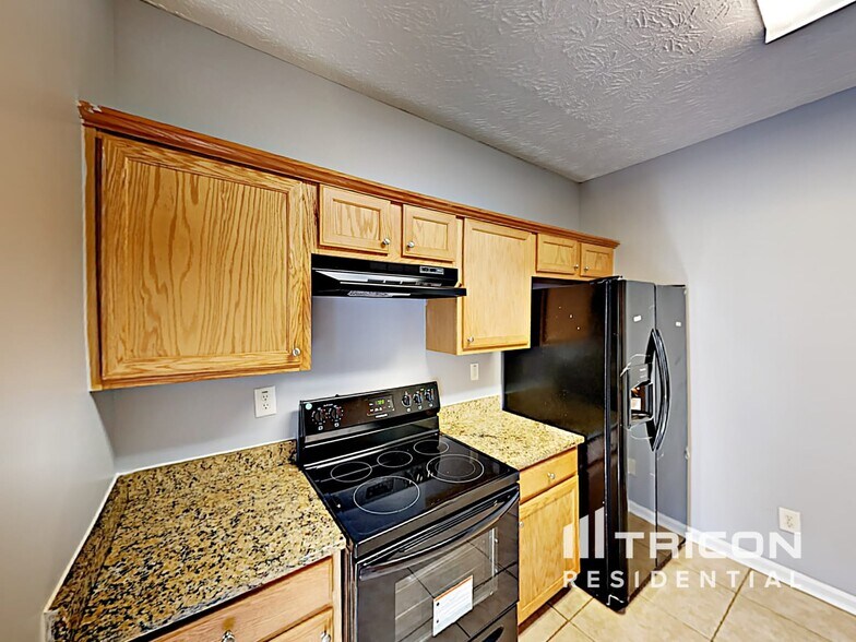 Building Photo - 120 Astilbe Meadow Dr