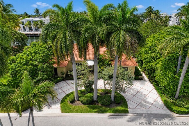 Building Photo - 2400 Delmar Pl