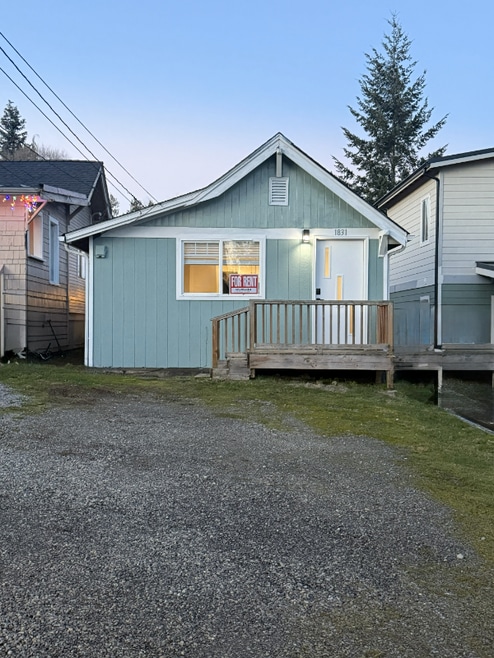 Building Photo - 1831 Madison St