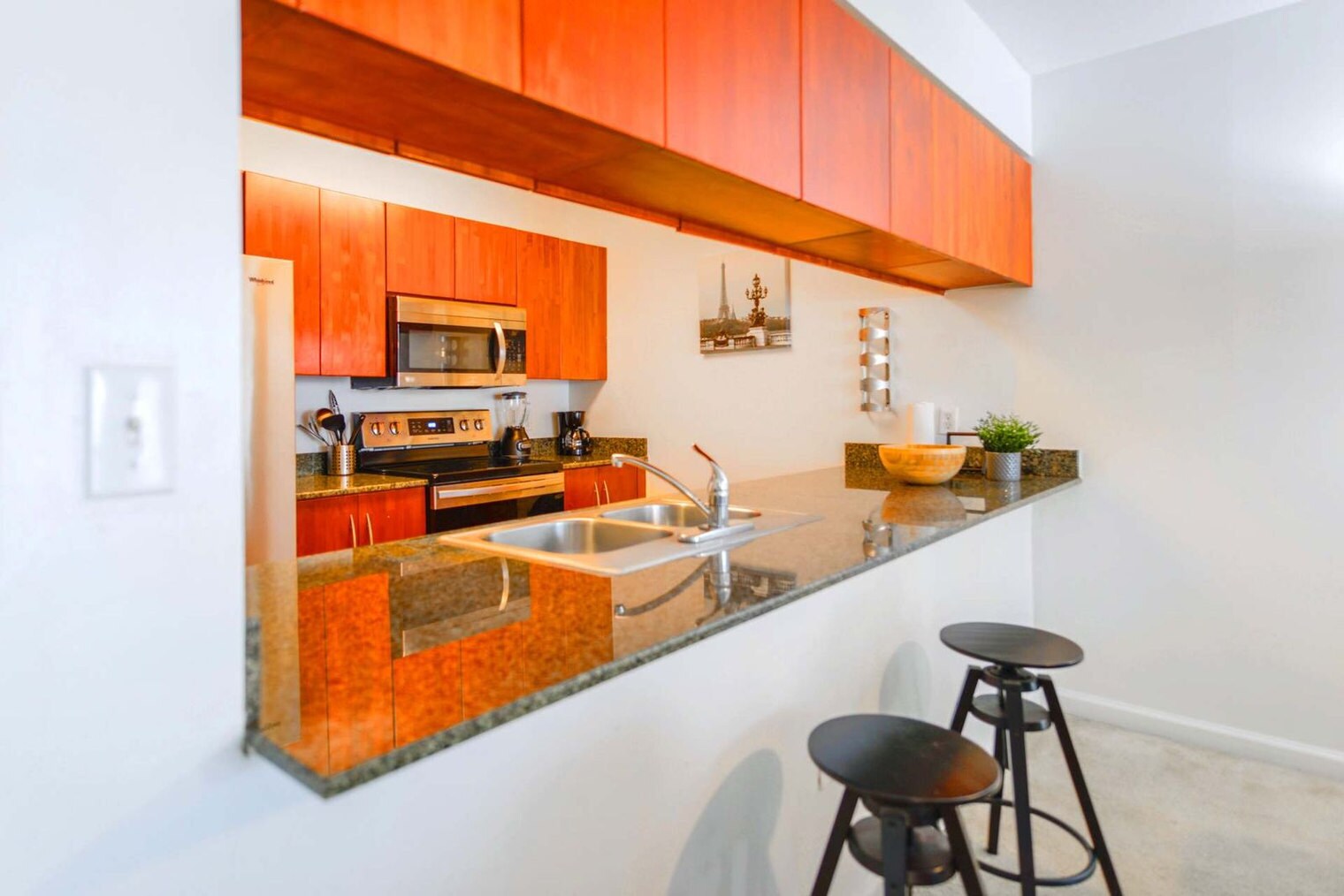 Building Photo - 1200 Brickell Bay Dr