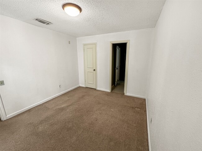 Building Photo - 4703 Cashel Glen Dr