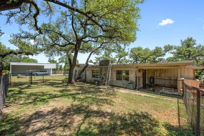 Building Photo - 7800 Hudson Loop