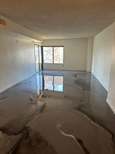 Living/ Dinning Area: With New epoxy flooring - 9200 Edwards Way