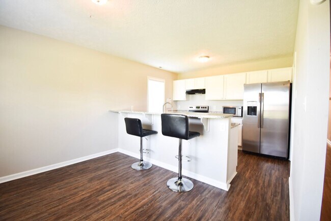 Building Photo - COMING SOON-3 Bedroom 2 Bathroom Home- Pets Considered