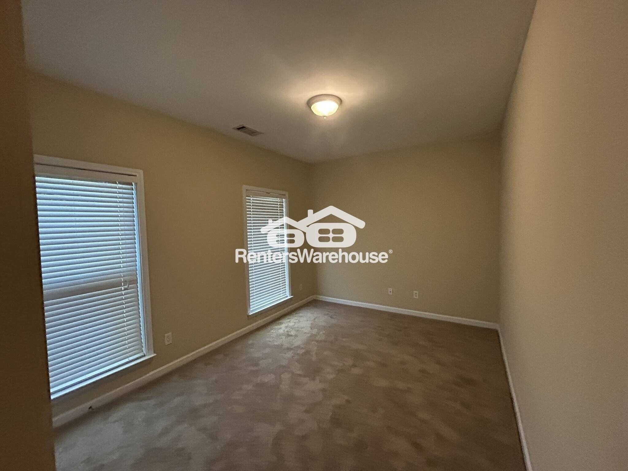 Building Photo - 6120 Edgefield Ln