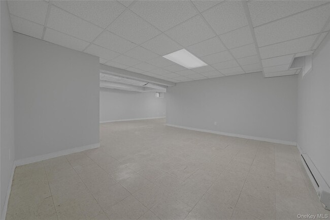 Building Photo - 131 Longfellow St