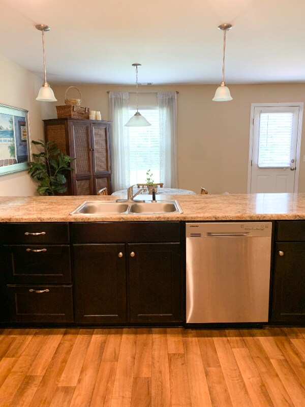 Building Photo - 110 Ristona Dr