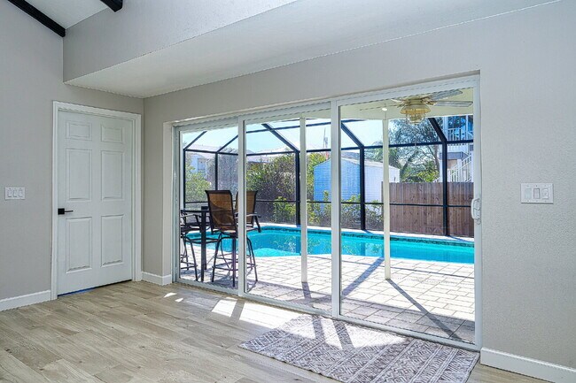 Building Photo - Waterfront Furnished Pool Home with Gulf &...