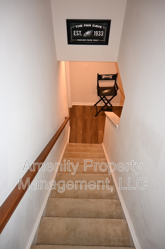 Building Photo - 7431 Wicks Rd