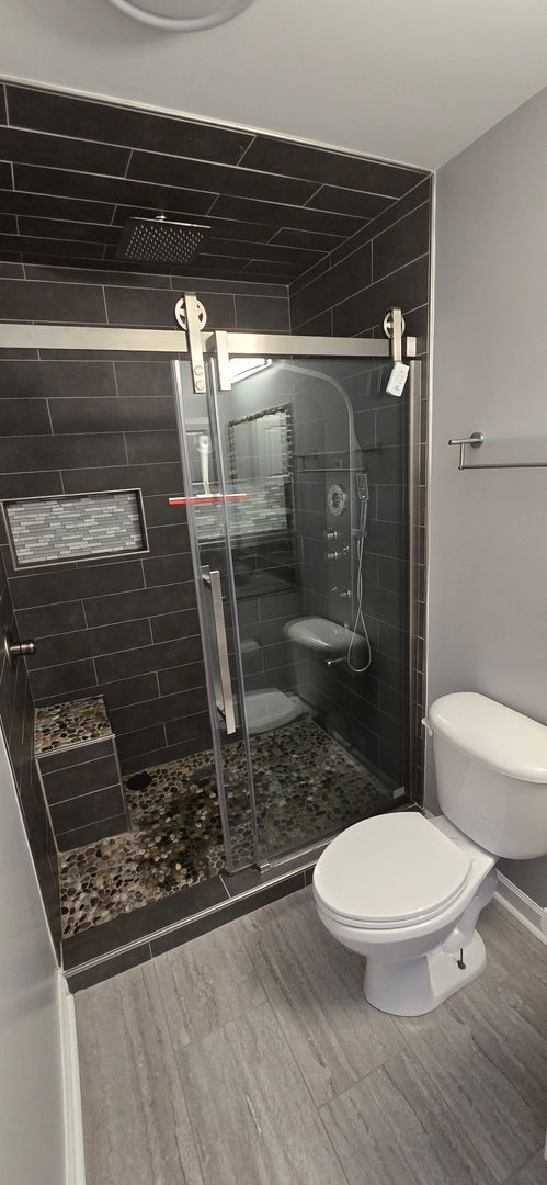 Building Photo - One Level Ranch