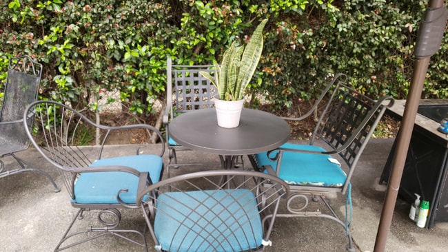 Building Photo - 1435 S Sierra Bonita Ave