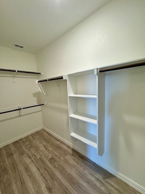 Building Photo - 5036 Waterway Dr