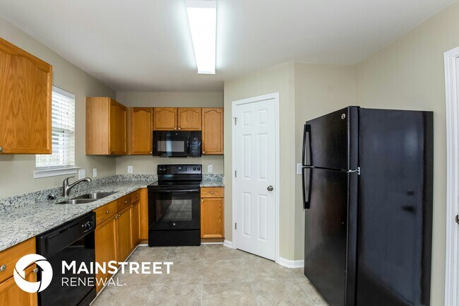 Building Photo - 4113 Hathaway Hills Dr