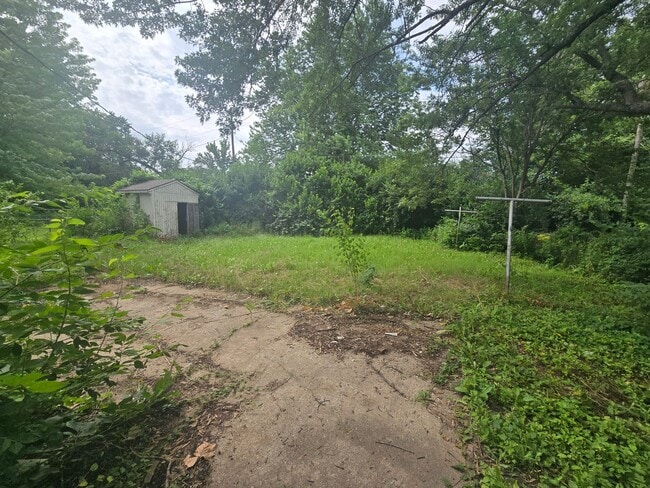 Building Photo - Beautiful 3 bed 1 bath house