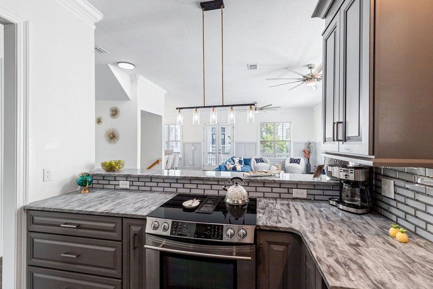 Building Photo - 337 Grande Pointe Cir