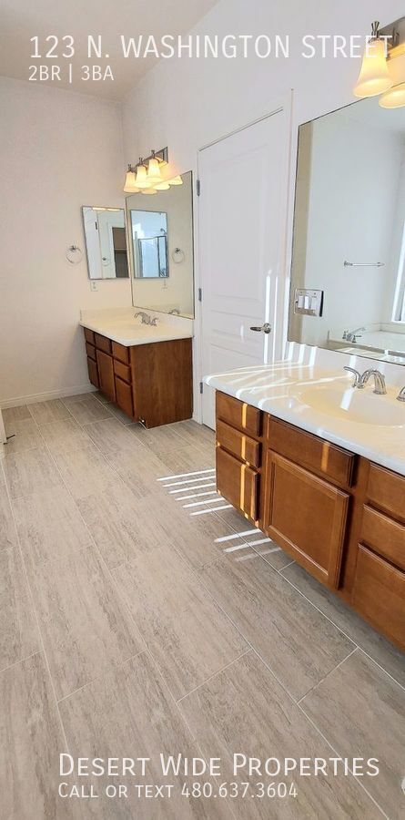 Building Photo - 123 N Washington St