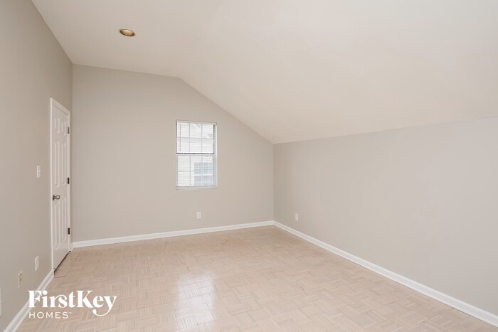 Building Photo - 1221 Oak Arbour Ave
