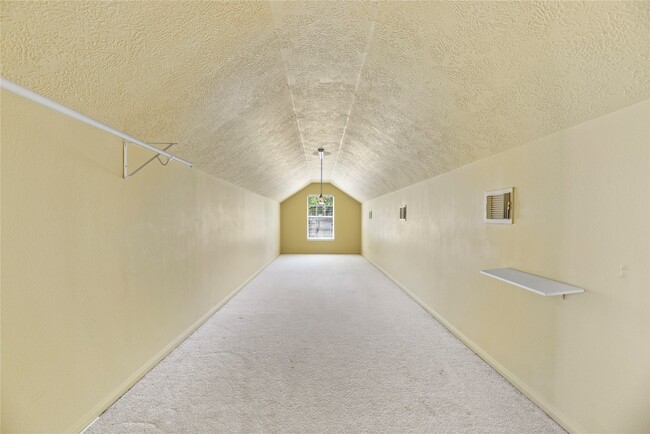 Building Photo - 17406 Lonesome Dove Trail