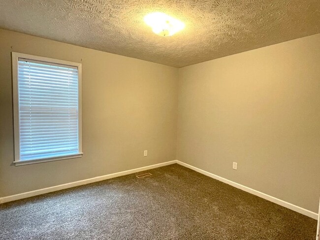 Building Photo - 99 Clement