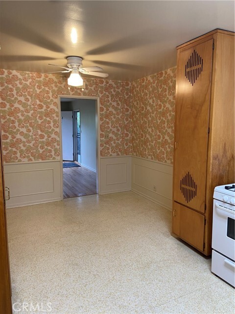 Building Photo - 1032 Arcadia Ave