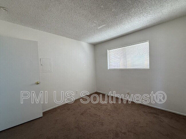 Building Photo - 1705 Trane Rd