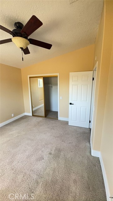 Building Photo - 22547 Cascade Dr