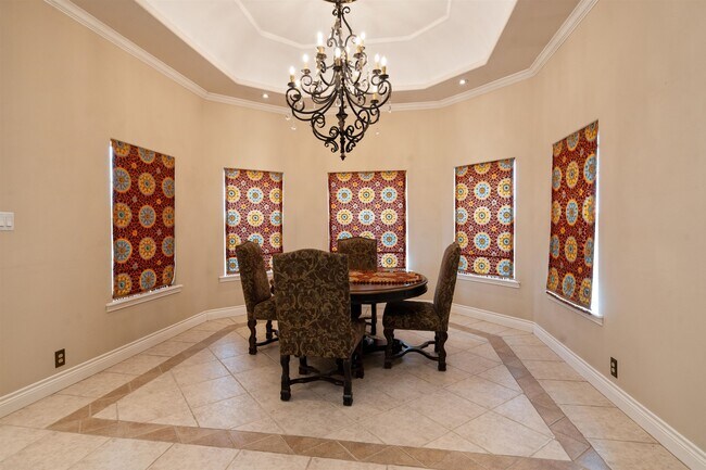 Building Photo - 31 Running Deer Mdws