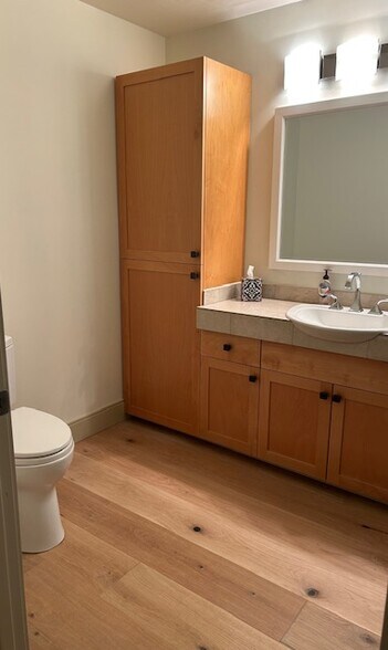 Second Full Bathroom - 821 NW 11th Ave