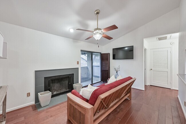 Building Photo - North Arlington Condo - 5 minutes to AT&T Stadium and Globe Life Field!