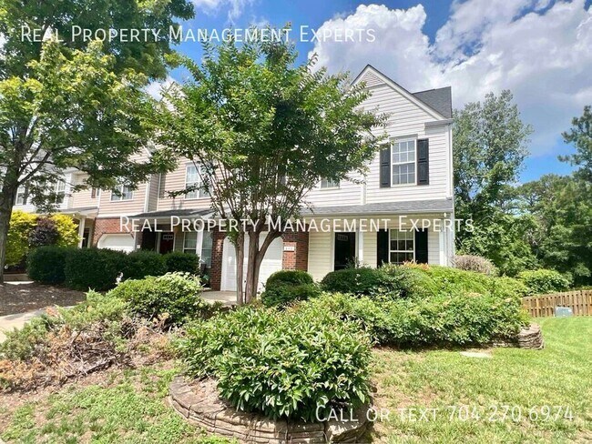 Building Photo - 840 Pelican Bay Dr
