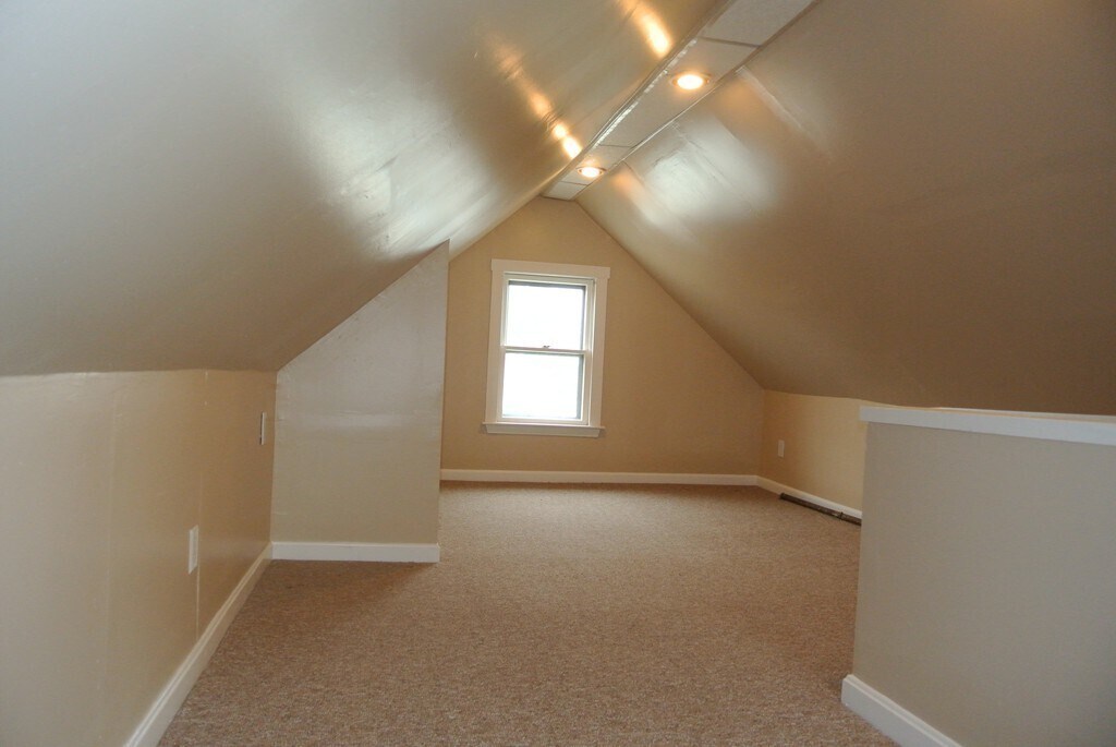 Building Photo - 68 High St