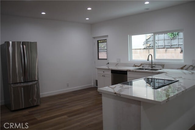 Building Photo - 620 Brittania St