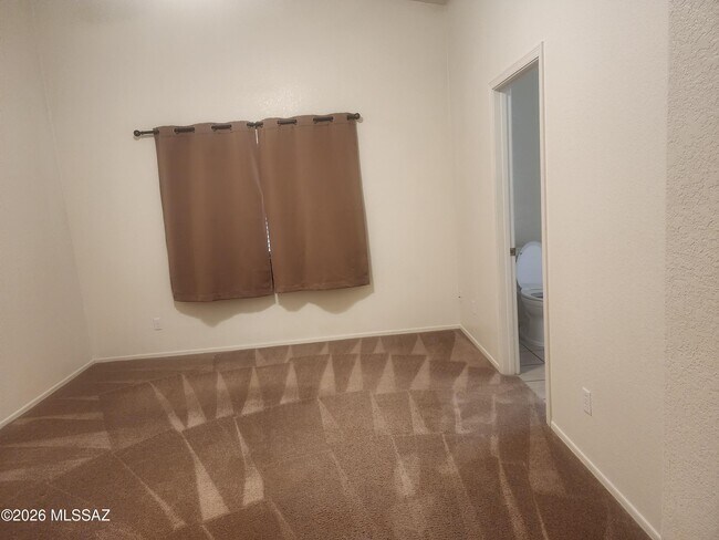 Building Photo - 7649 S Freshwater Pearl Dr